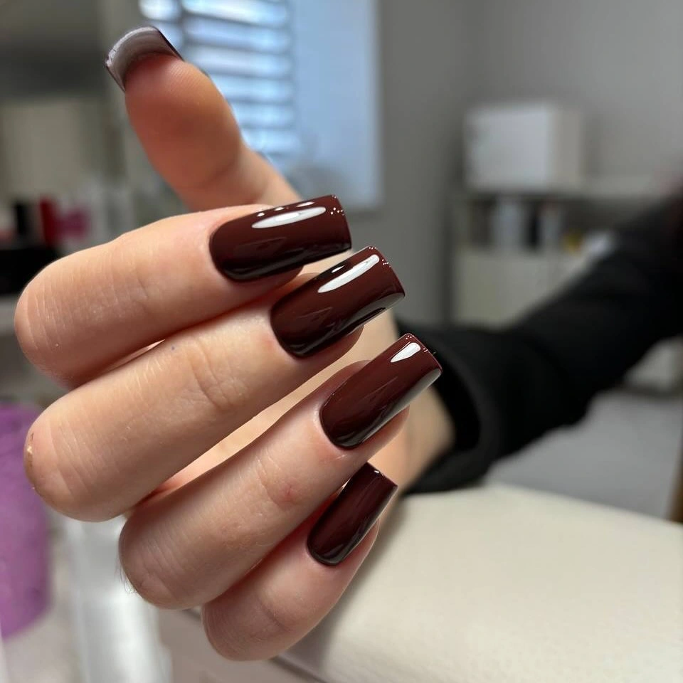 medium square nails in glossy deep chocolate brown