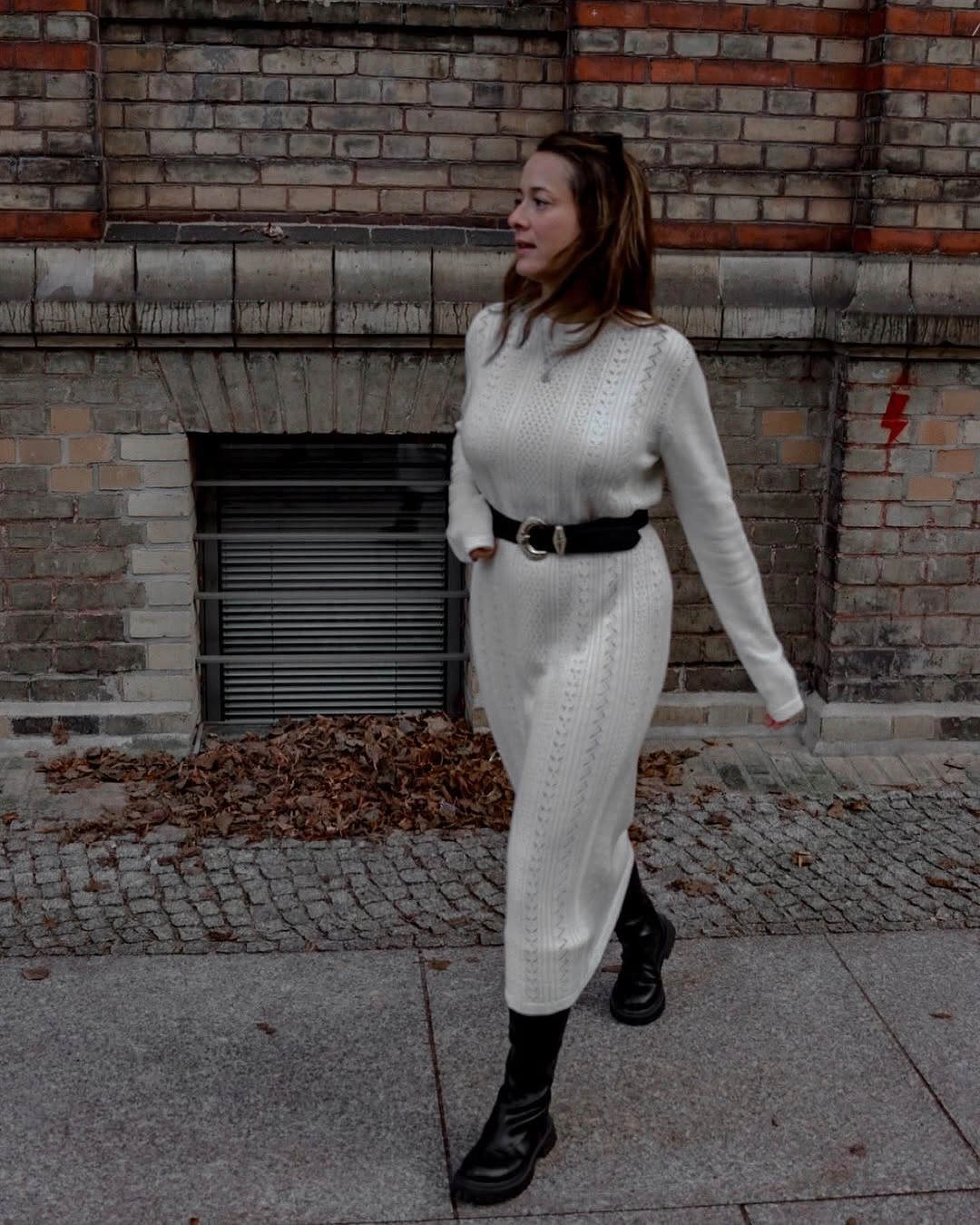 A Dark Workwear Base With Contrast