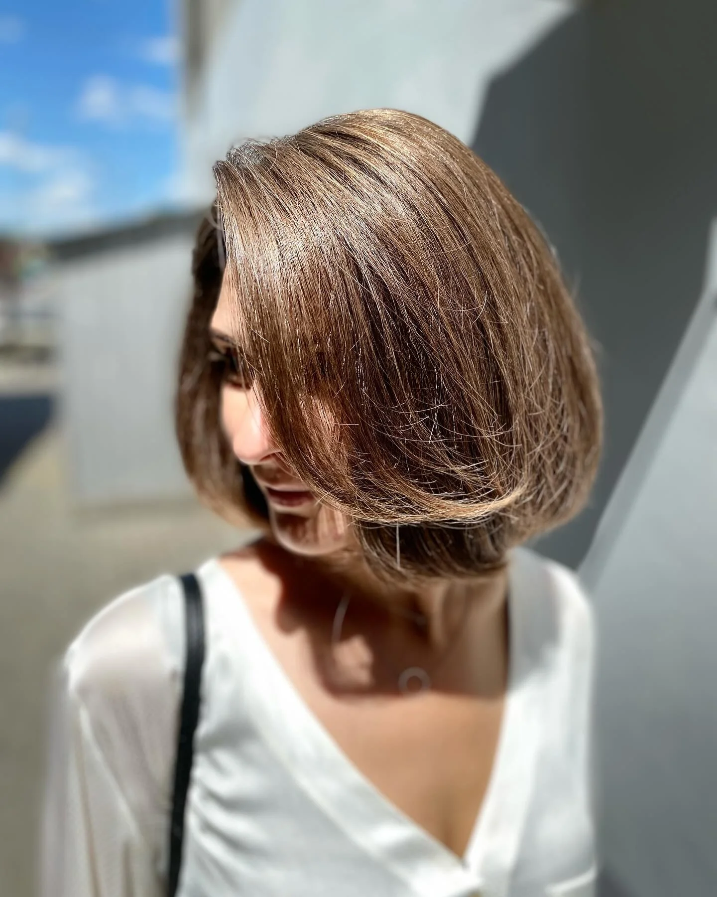 Short brown bob with layered-looking back volume