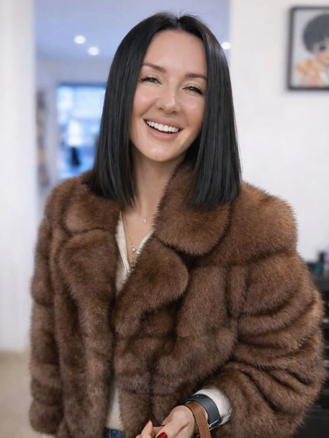 Black shoulder-length straight bob viewed from the front