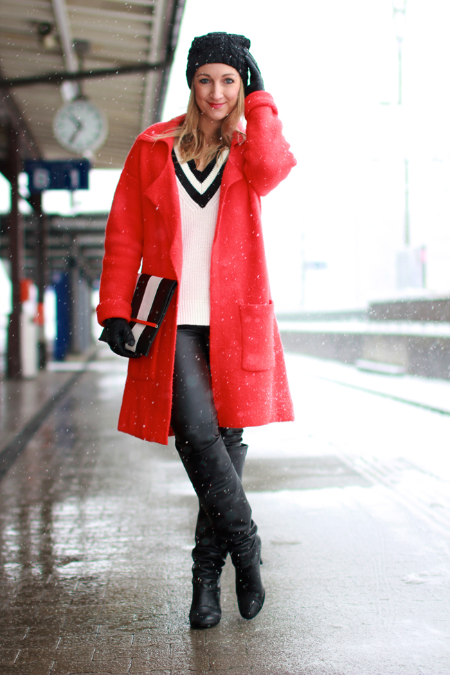 Vibrant Winter Look: Red Coat with Leather-Look Leggings — Late Winter Outfits