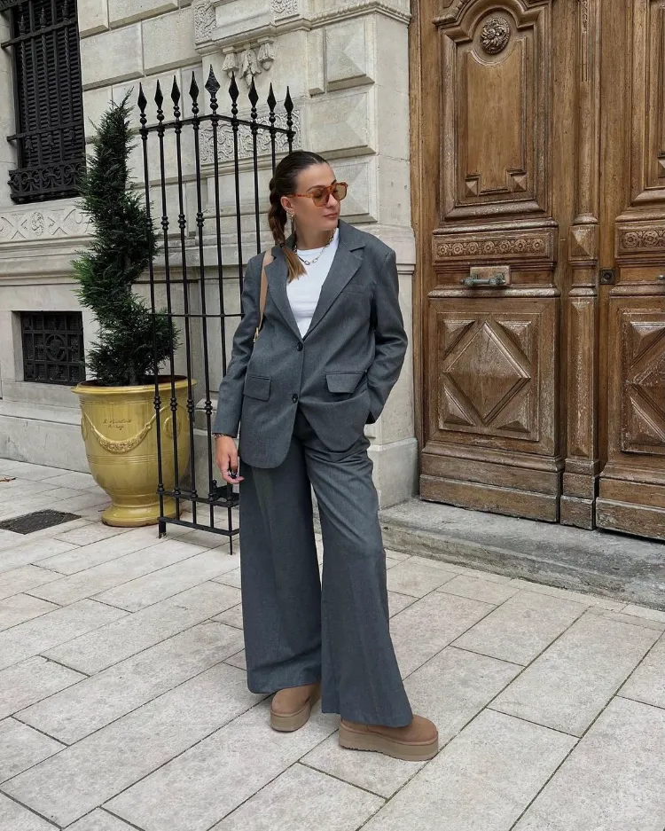 Platform Uggs with Oversized Blazer and Wide-Leg Trousers Platform Uggs with Oversized Blazer and Wide-Leg Trousers β Ugg Slippers Outfits