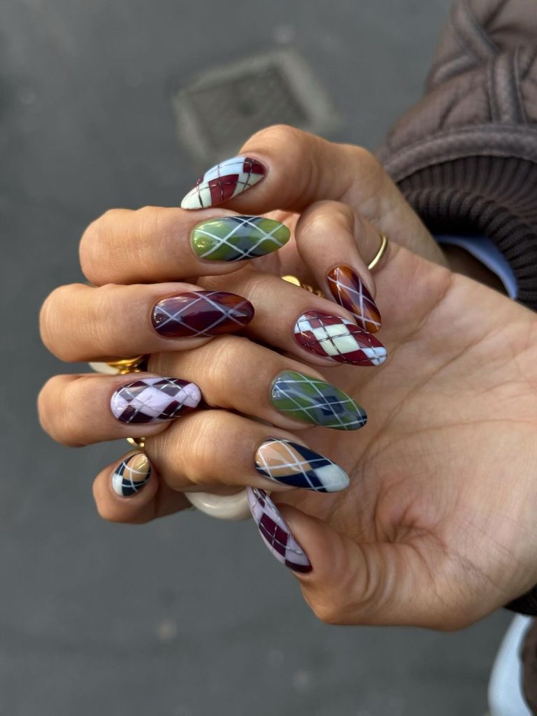 Medium Almond Plaid Winter Nails — Everyday Winter Nails