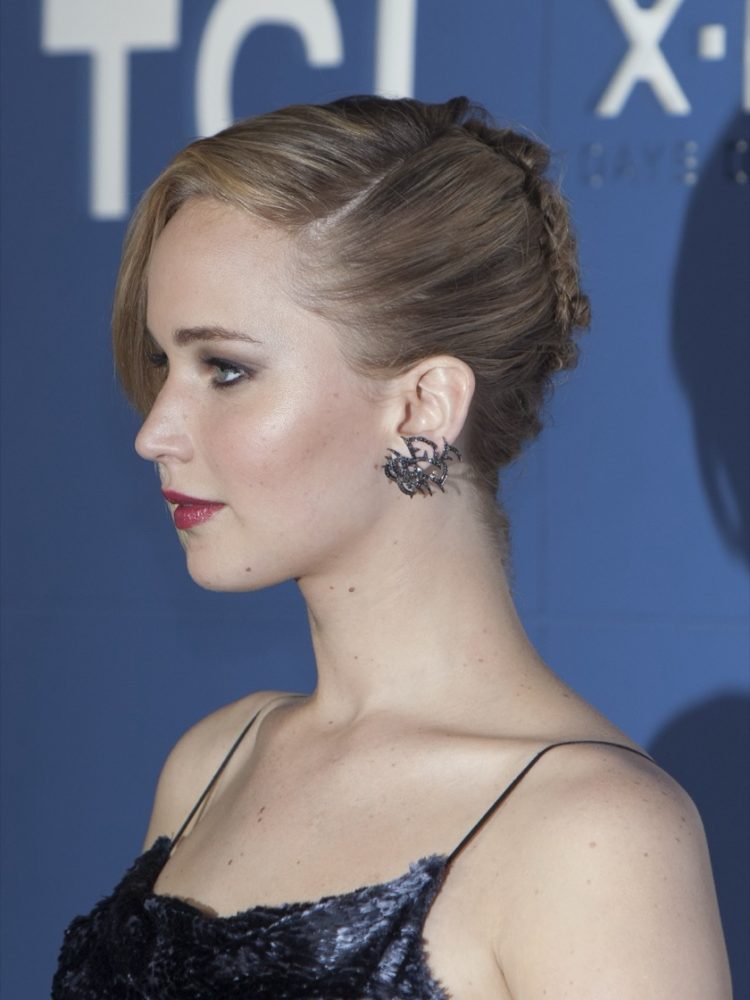 Chin-Length Bob With Braided Accent — Winter Updos