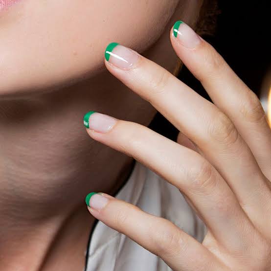 Short Almond Vibrant Green French Tips Short Almond Vibrant Green French Tips β Emerald Green Nails