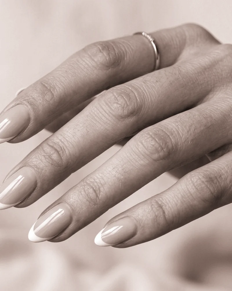 Opaque White French Tip Oval Nails Opaque White French Tip Oval Nails β Winter French Tip Nails
