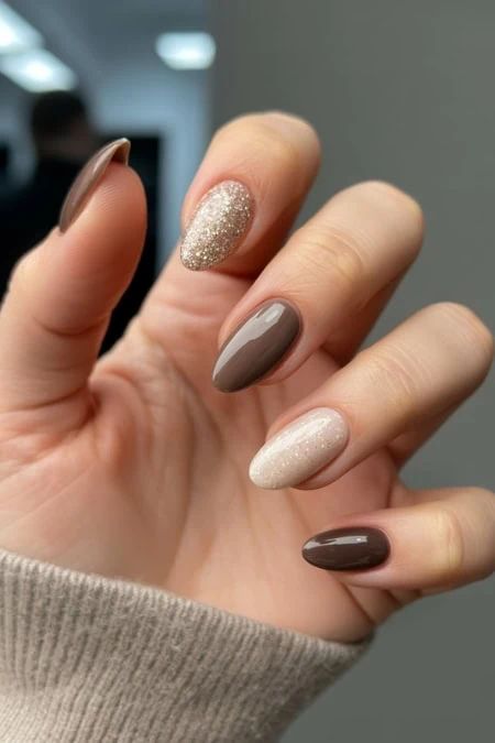 Medium Almond Brown with Gold Glitter Accents Medium Almond Brown with Gold Glitter Accents β Sparkly Winter Nails