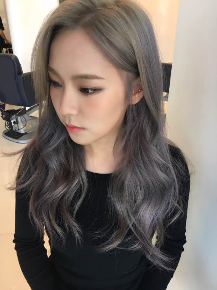 Ash Grey Visual Idea Ash Grey Visual Idea β Winter Hairstyles for Gray Hair