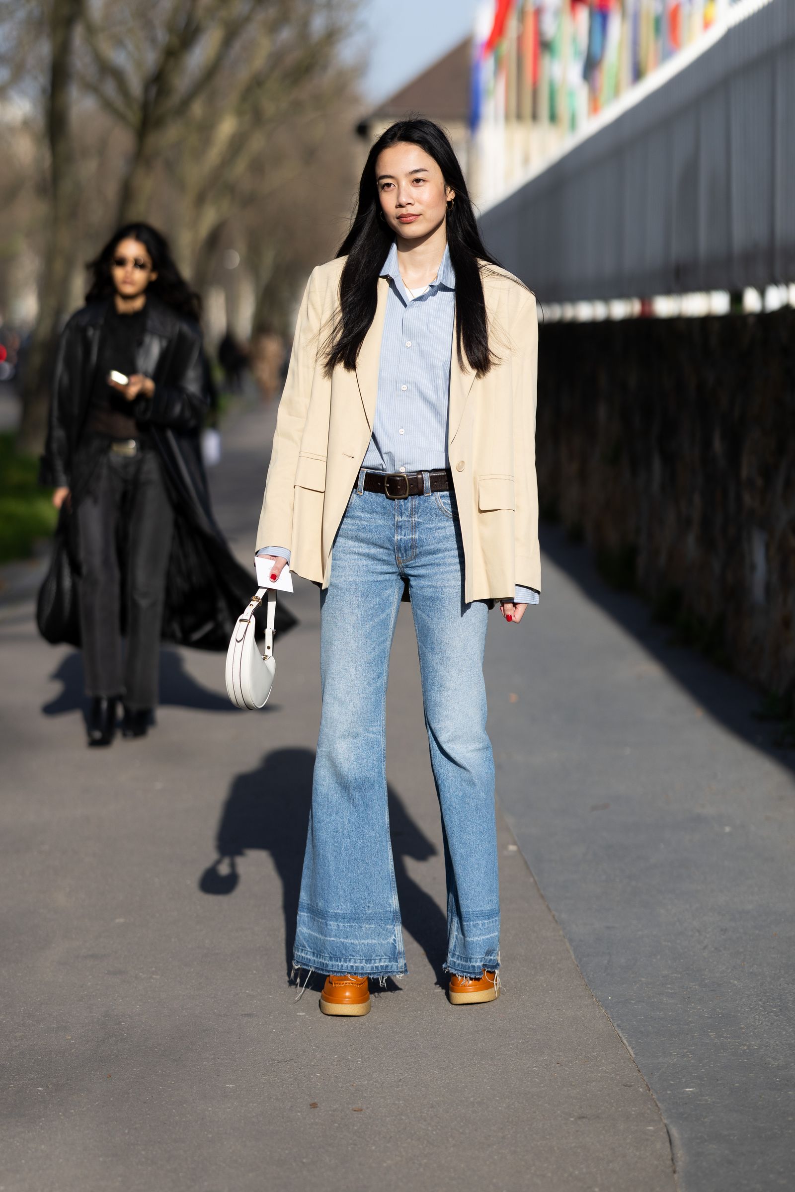 Effortless Chic: Striped Shirt, Blazer, and Wide Leg Jeans — Winter Outfits with Wide Leg Jeans