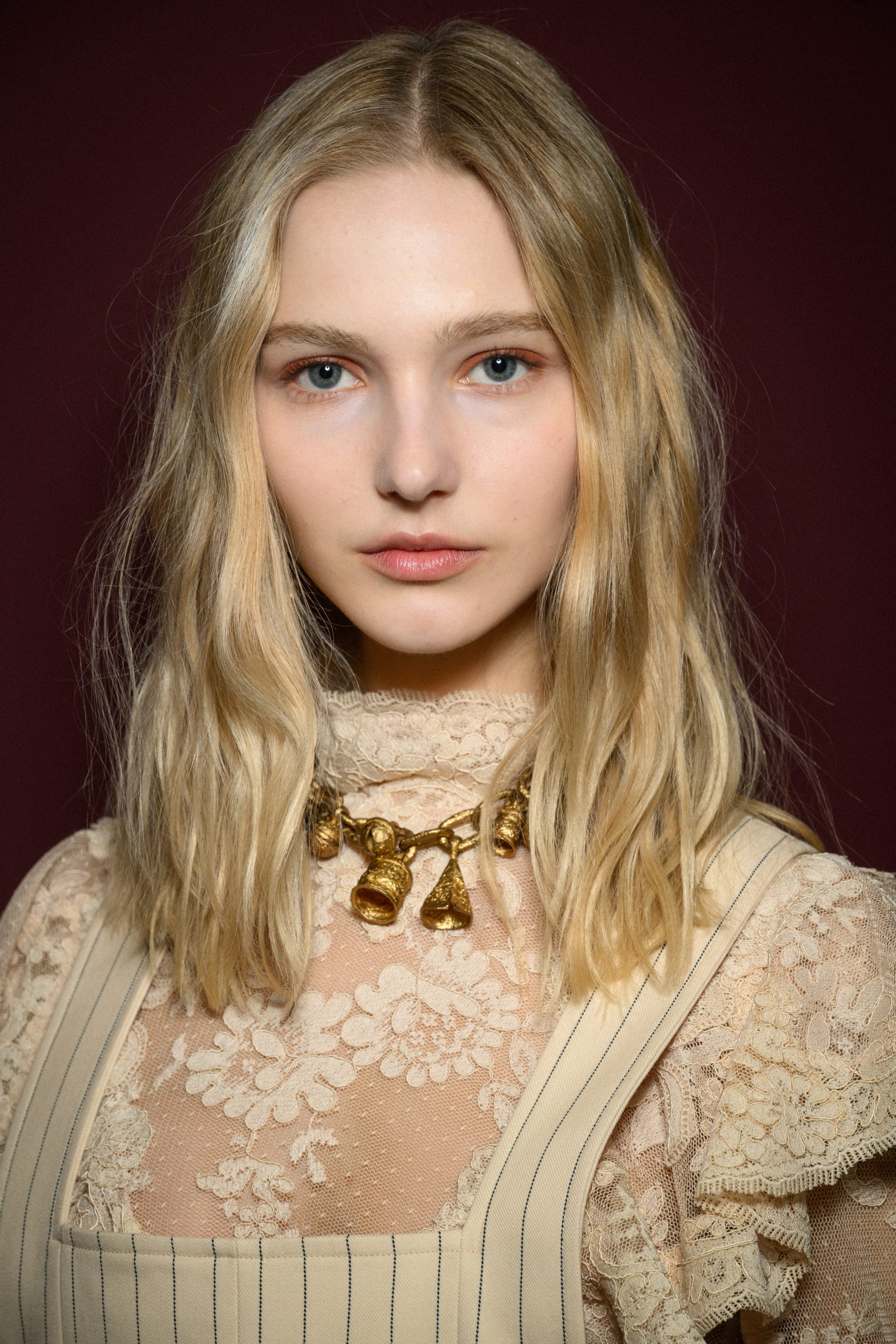 Effortless Ash Blonde Long Bob Effortless Ash Blonde Long Bob β Winter Natural Hairstyles