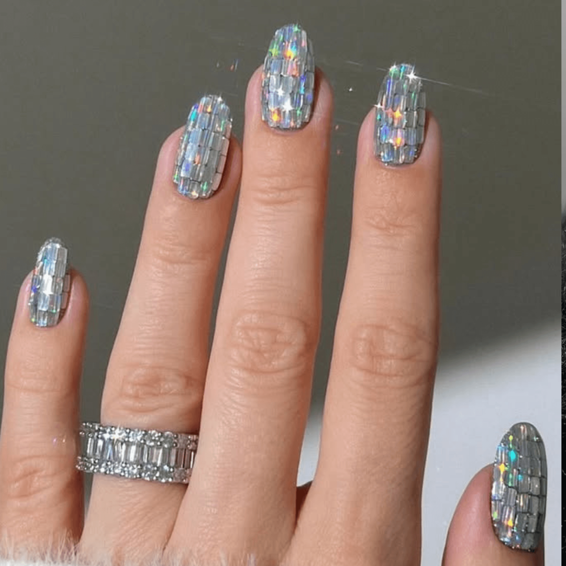 Silver Mosaic Tile Effect Oval Nails Silver Mosaic Tile Effect Oval Nails β New Years Nail Designs 2027