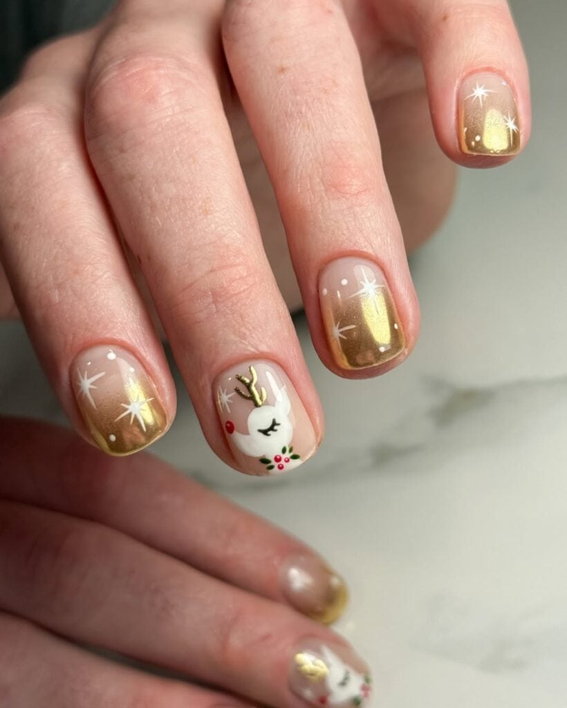 Gold Reindeer Face Square Nails Gold Reindeer Face Square Nails β Simple Short Christmas Nails 2026