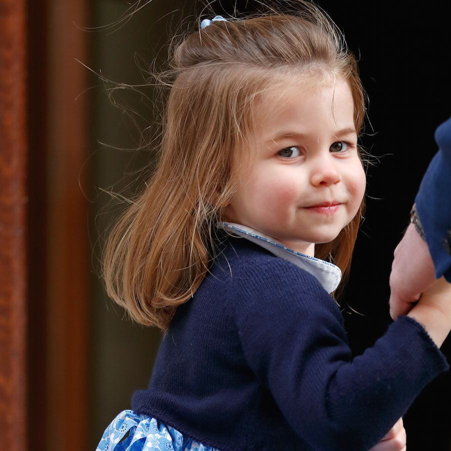 Windswept Loose Side Ponytail Windswept Loose Side Ponytail β Winter Hairstyles for Kids