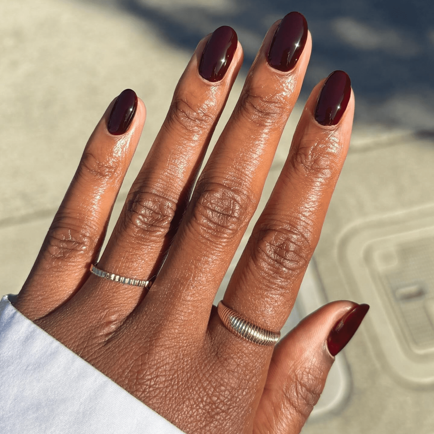 Deep Rich Burgundy High-Gloss Deep Rich Burgundy High-Gloss β Classy Short Winter Nails