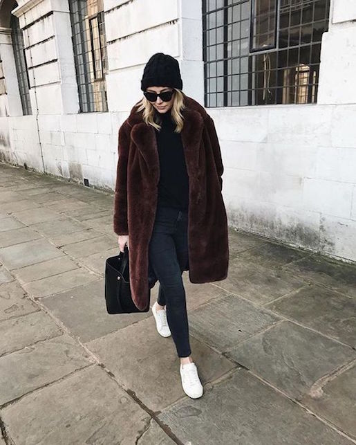Oversized Brown Faux Fur Coat with Beanie — Fur Hat Outfits