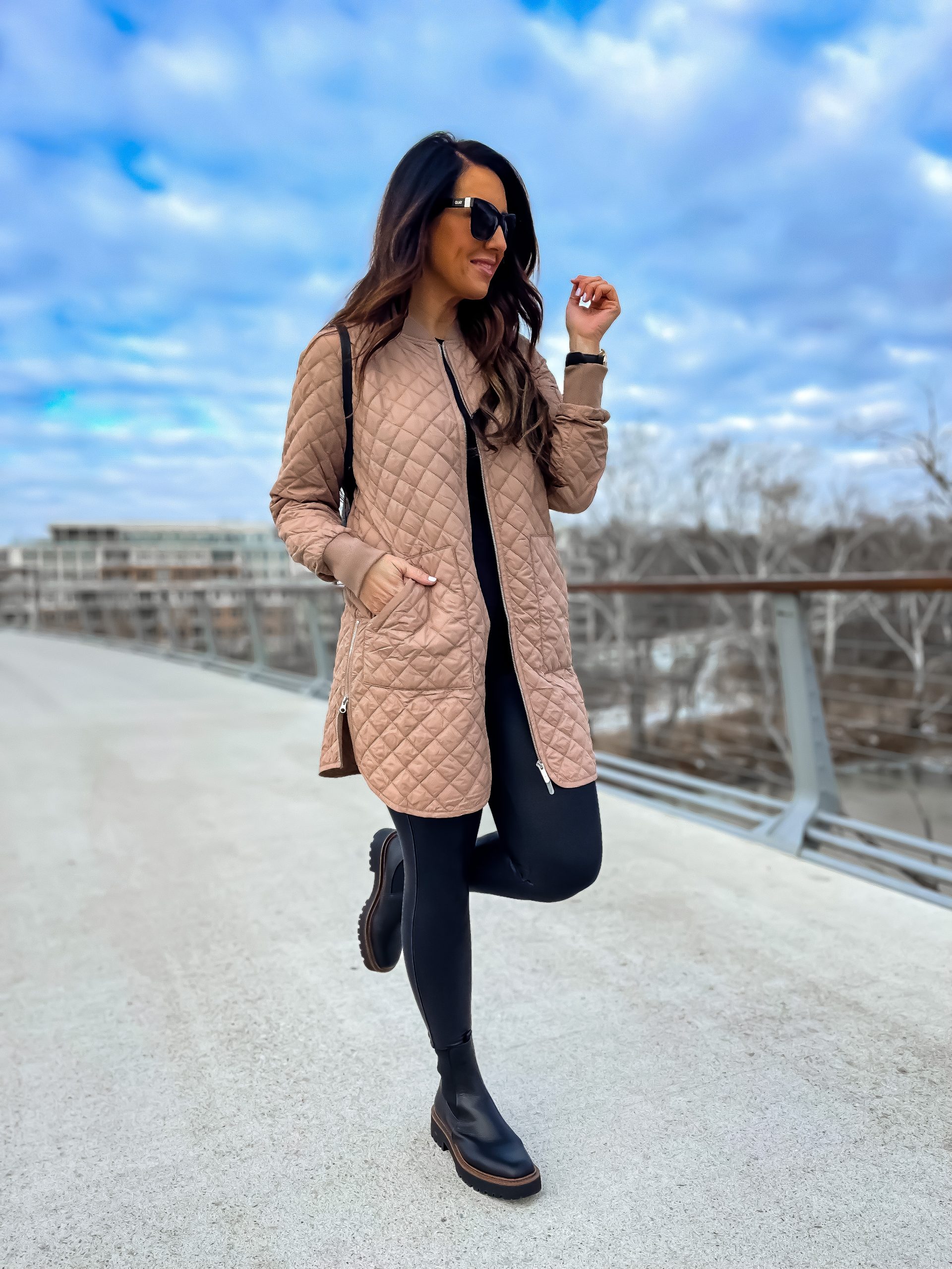 Beige Quilted Puffer Coat with Black Leggings Beige Quilted Puffer Coat with Black Leggings β Winter Athleisure Outfits