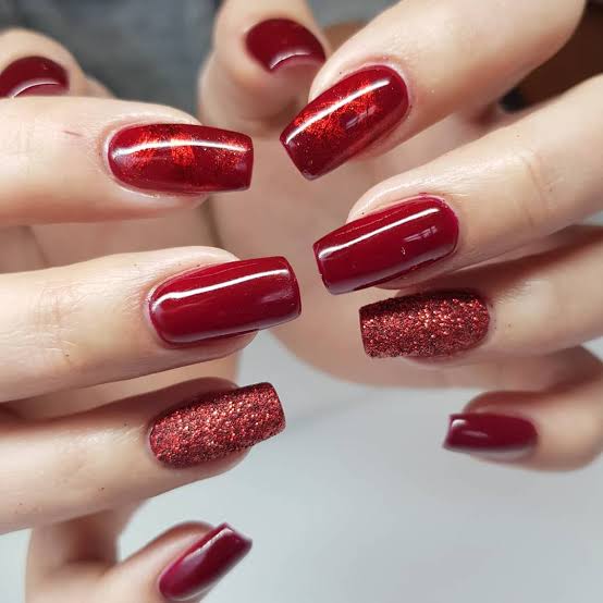 Deep Glossy Red with Dense Glitter Accents — Red Christmas Nails 2026