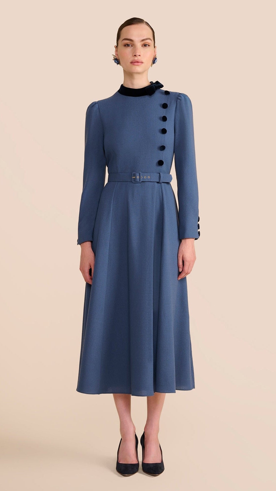 Tailored Deep Blue Midi Dress with Velvet Collar — Winter Formal Dresses