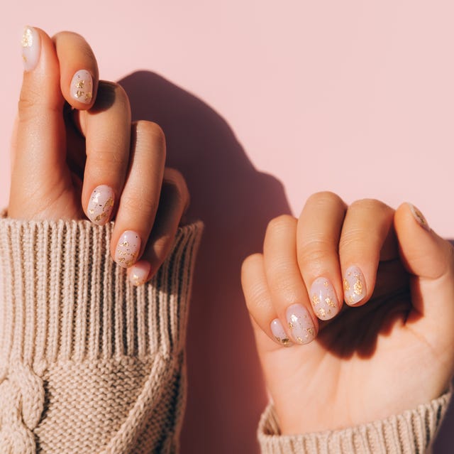 Festive Forest Green Christmas Tree Nails Festive Forest Green Christmas Tree Nails β Winter Nail Colors