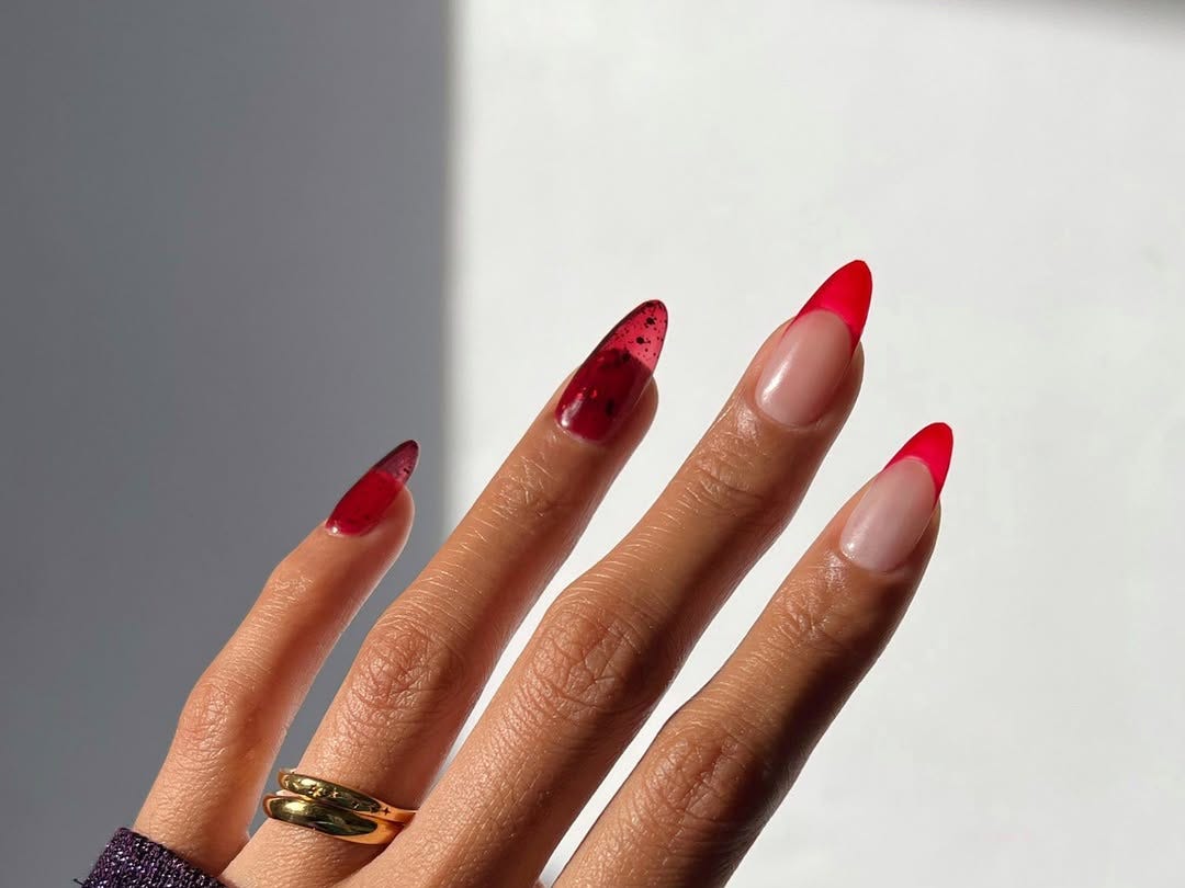Glitter Glossy Visual Idea Glitter Glossy Visual Idea β Christmas Stiletto Nails 2026