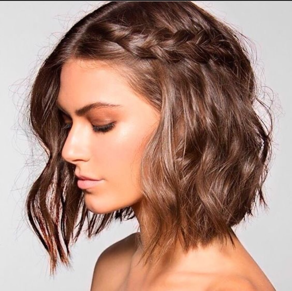 Chin Visual Idea — Winter Hairstyles for Short Hair