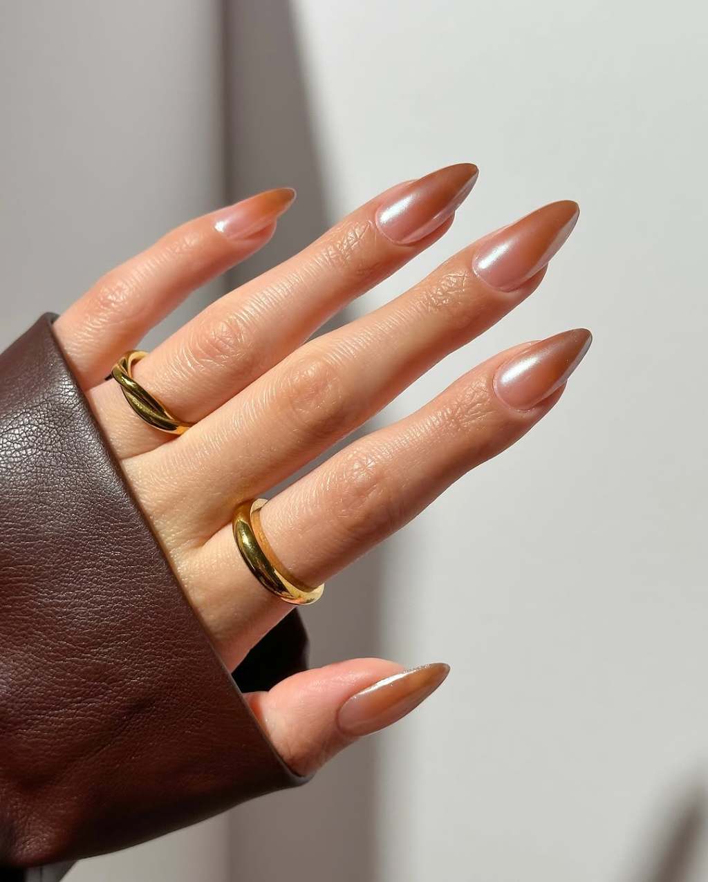 Medium Almond Shimmer French Mocha — Mocha Nails