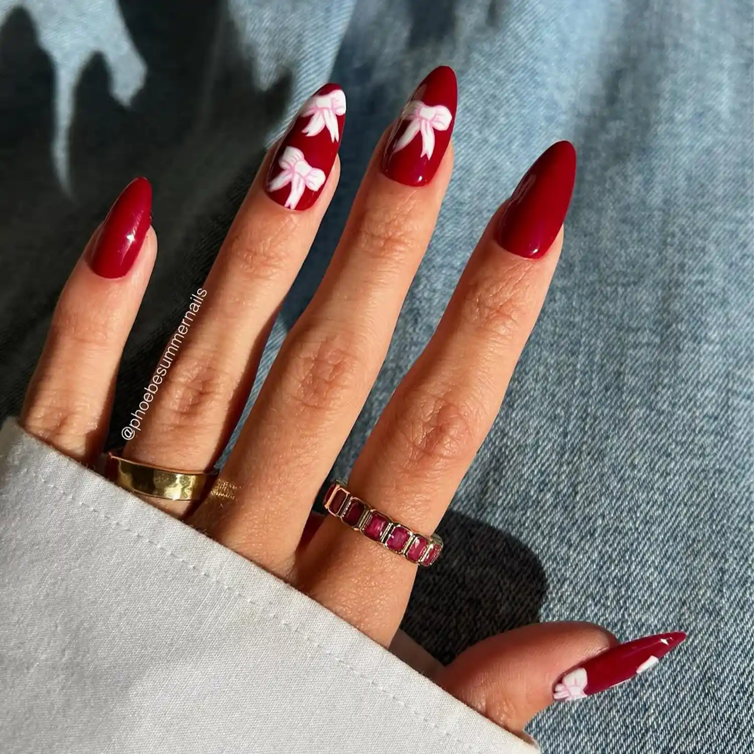 Dramatic Deep Red Stilettos with White Bows Dramatic Deep Red Stilettos with White Bows β Christmas Nail Art 2026