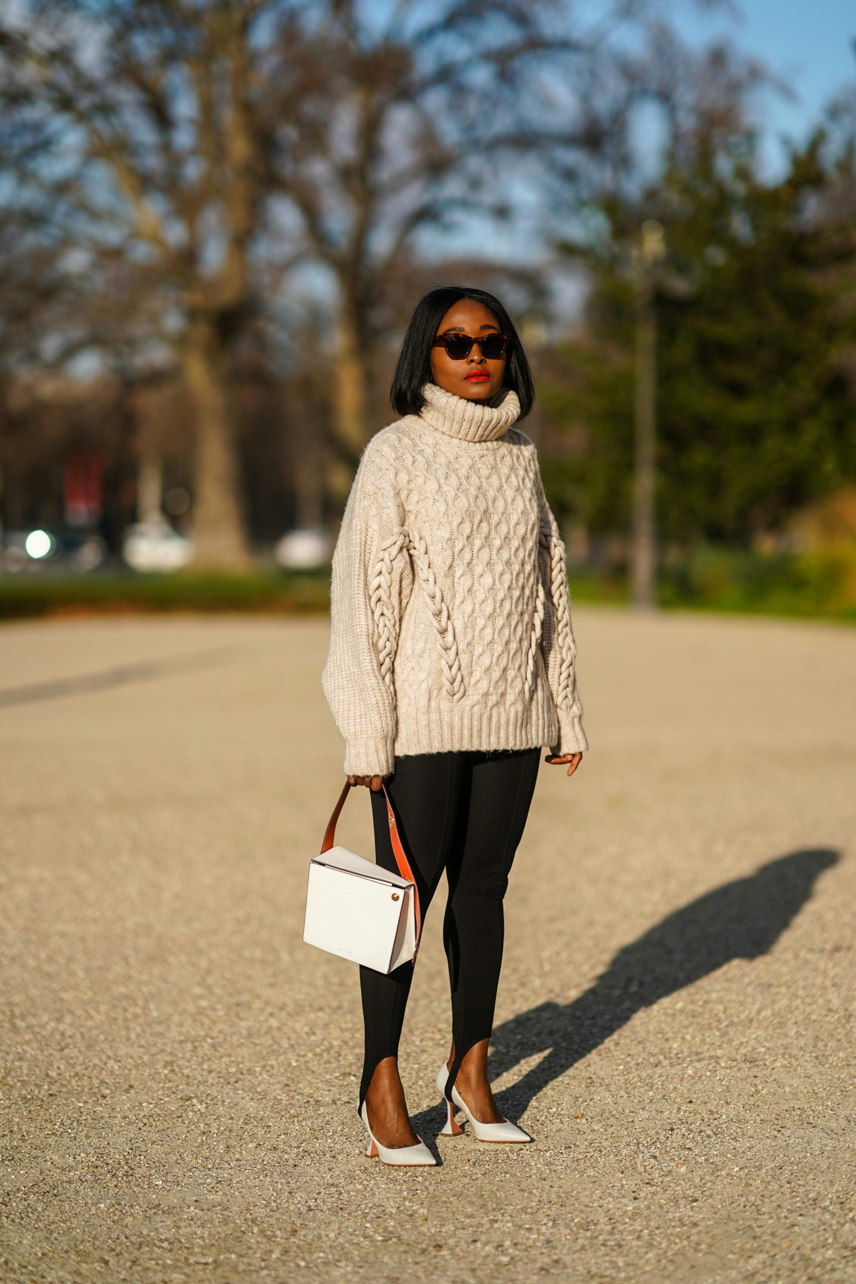 Cream Cable-Knit and Stirrup Leggings: Chic and Polished Cream Cable-Knit and Stirrup Leggings: Chic and Polished β Oversized Sweater Outfits