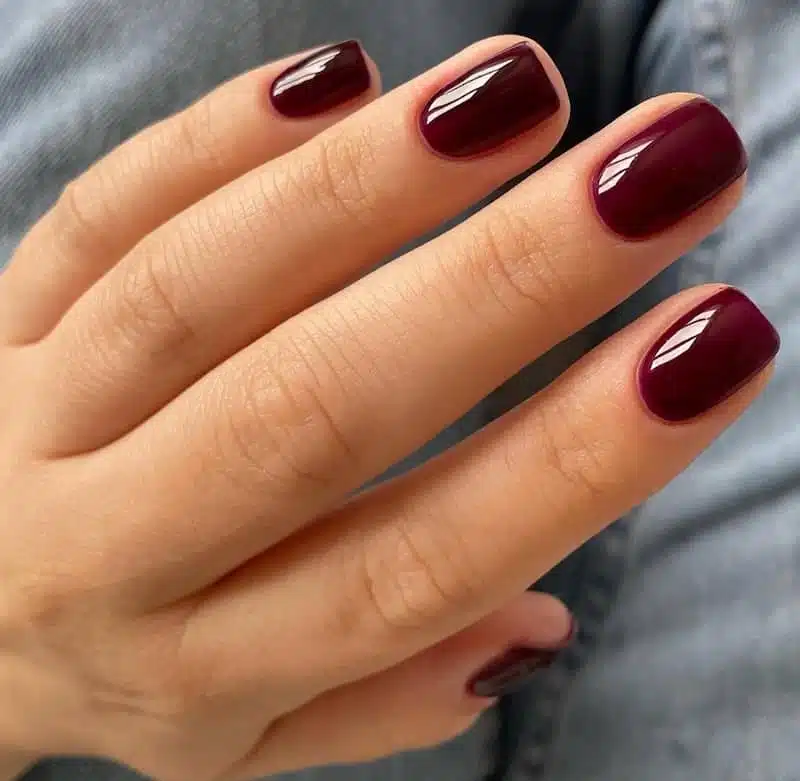 Rich Burgundy Red Short Square Nails — Winter Red Nails
