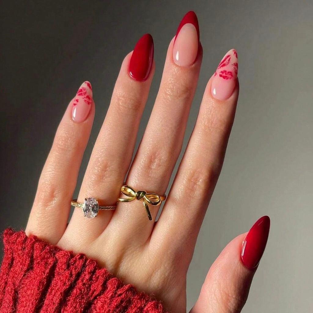 Visual Idea — Cute New Years Nails 2027