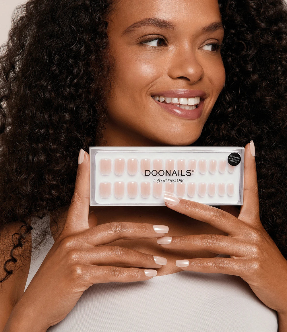 Neutral Visual Idea — New Years Press On Nails 2027