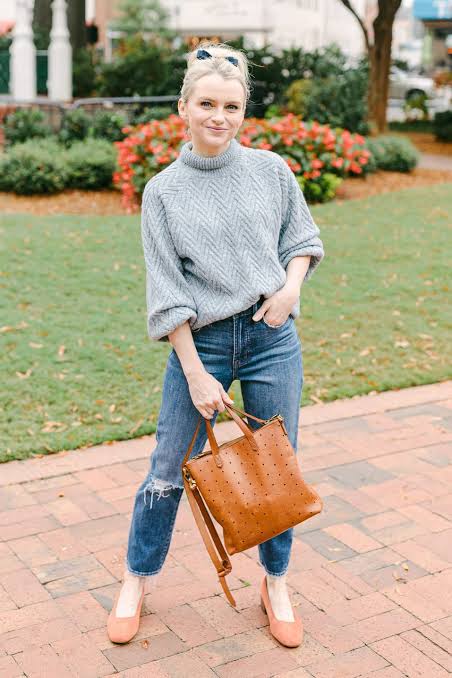 Textured Turtleneck with Distressed Jeans and Pink Heels Textured Turtleneck with Distressed Jeans and Pink Heels β Winter Outfits for Petite Women