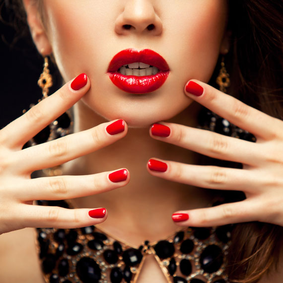 Short Round Vibrant Glossy Red — Simple New Years Nails 2027