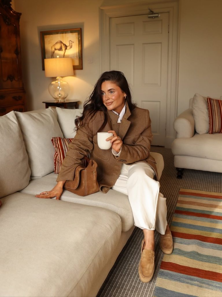Sophisticated Tweed Blazer with White Trousers — Old Money Winter Outfits