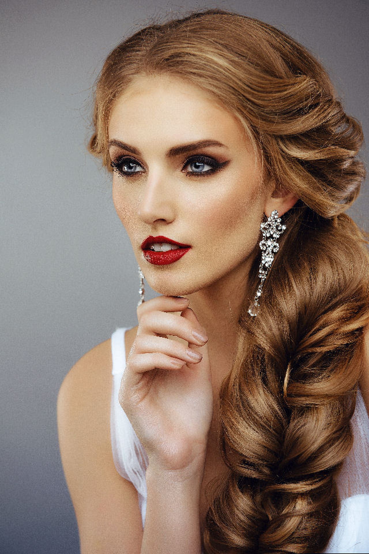 Warm Honey Blonde Visual Idea — Winter Wedding Hairstyles