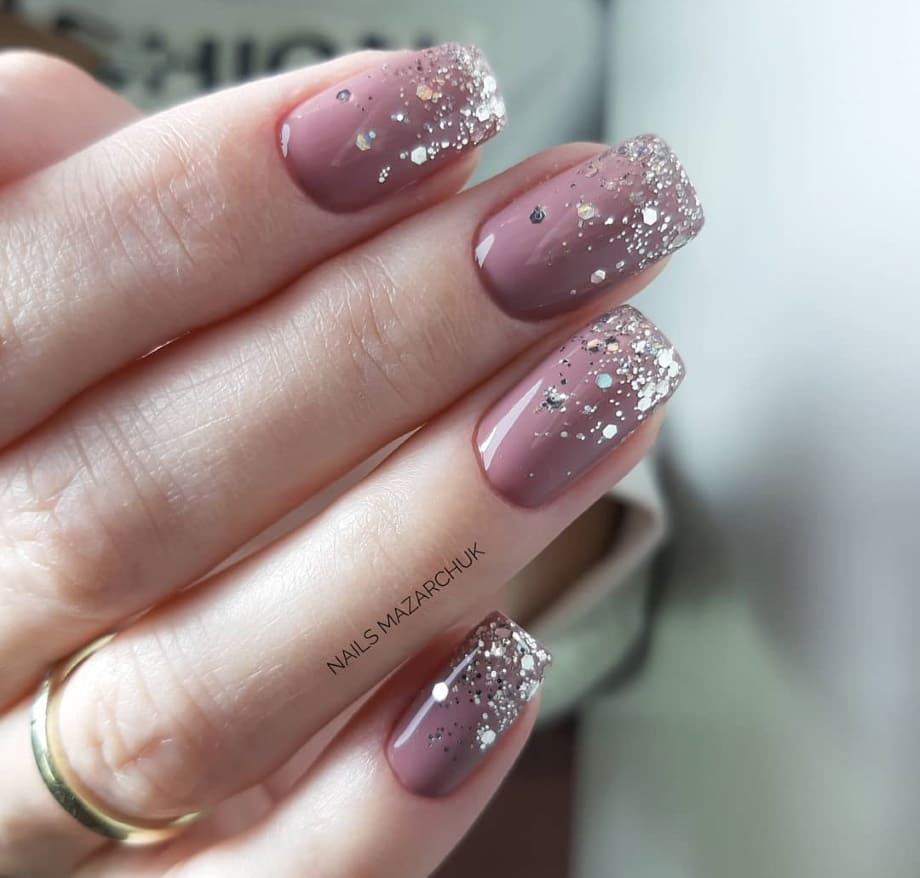 Glitter Gradient On The Tips Visual Idea Glitter Gradient On The Tips Visual Idea β Winter Party Nails