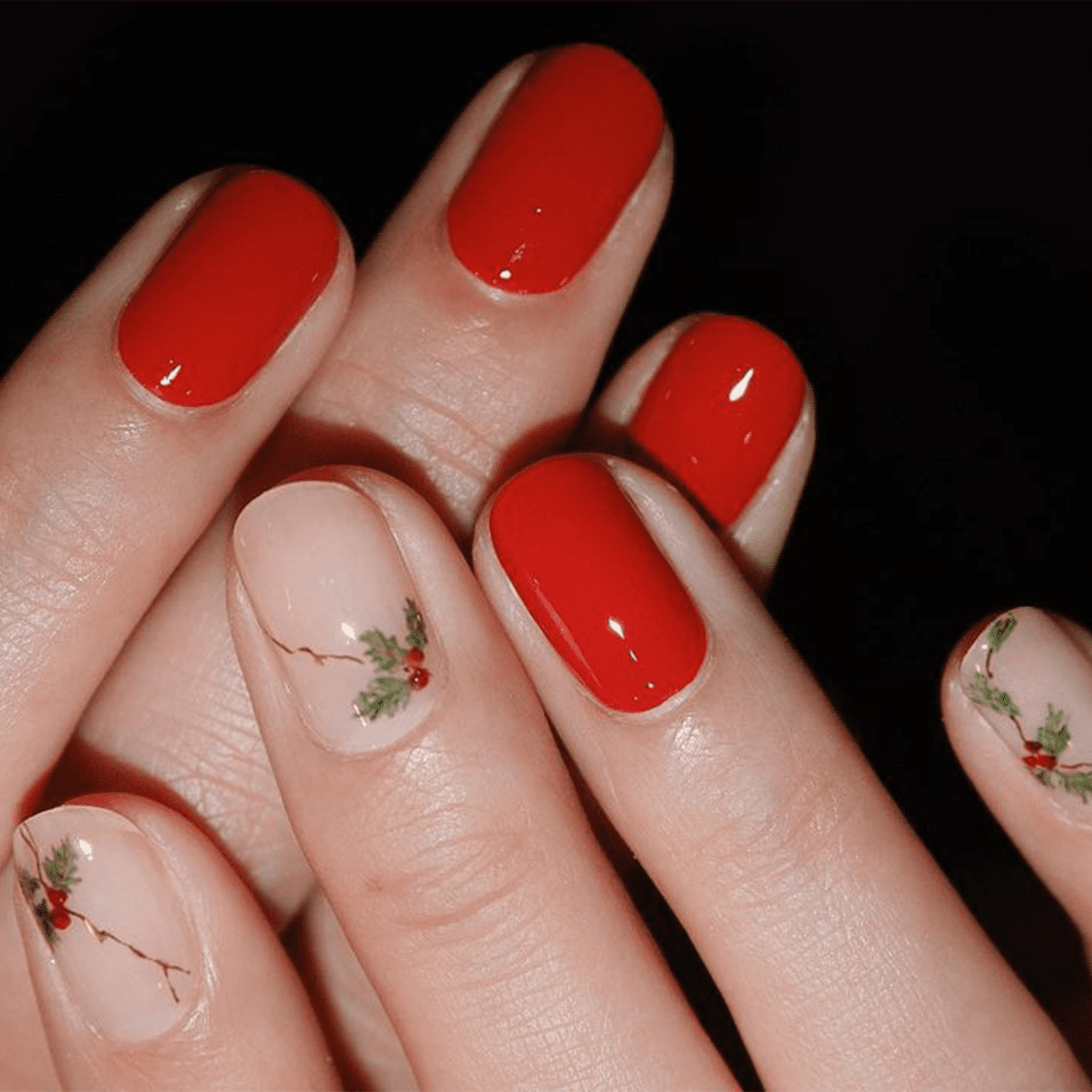 Bright Red with Holly Berry Decals Bright Red with Holly Berry Decals β Medium Christmas Nails 2026