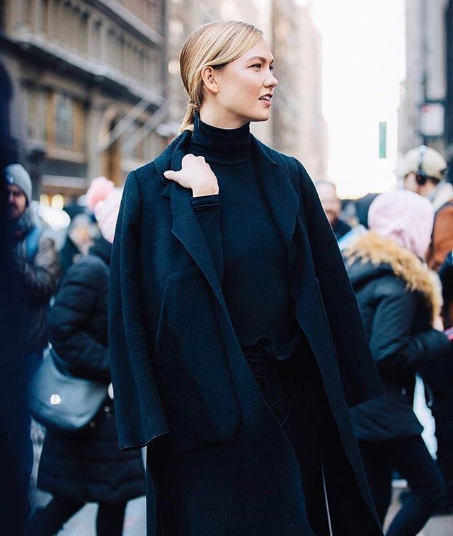 Draped Coat Over a Turtleneck for Effortless Smart Casual Style — All Black Winter Outfits