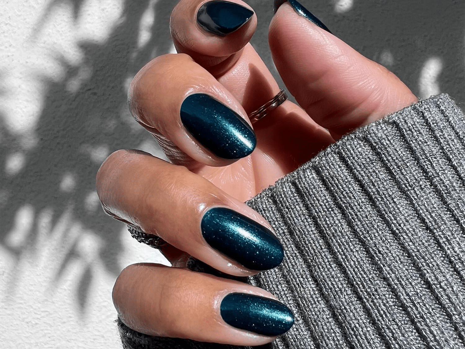 Deep Teal Shimmer Oval Nails — Winter Acrylic Nails