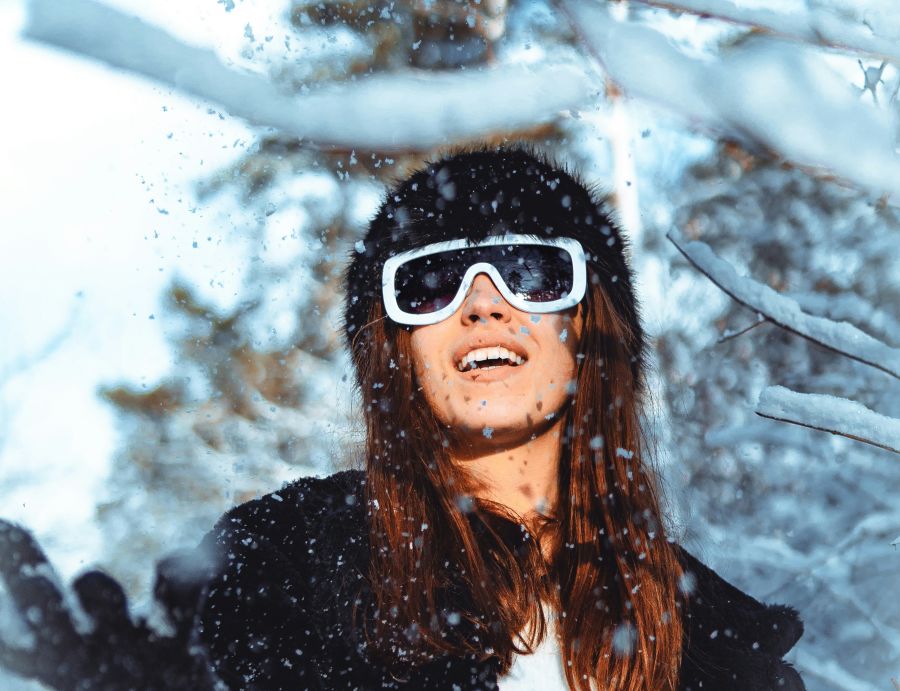 Glamorous Winter Accessories: Fur Hat and Sunglasses — Snow Day Outfits