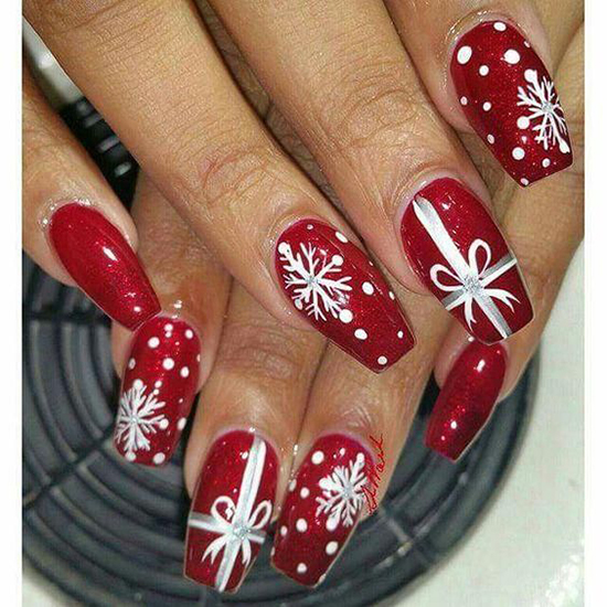 Deep Red Coffin Nails with Snowflakes and Bows Deep Red Coffin Nails with Snowflakes and Bows β Snowflake Nails