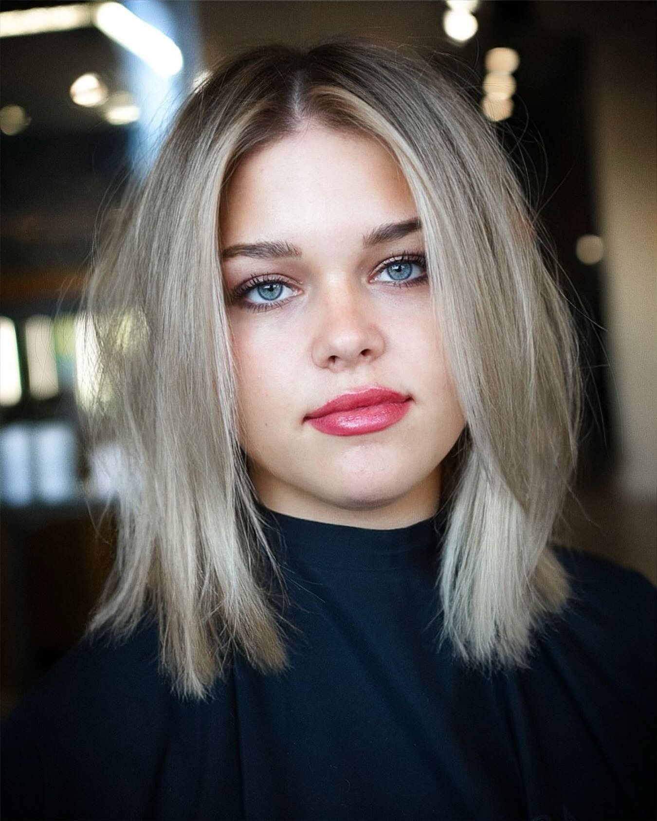 Layered Shag With Full Bangs — Medium Length Winter Haircuts