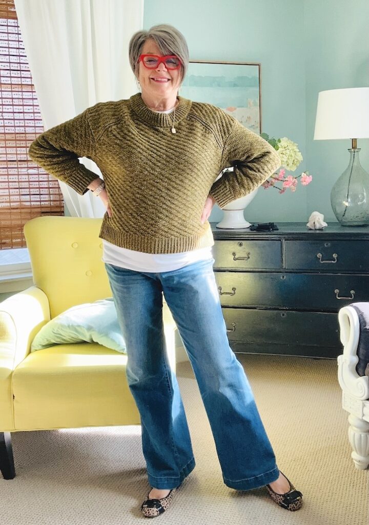 Leopard Print Flats Textured Knit Sweater with Wide-Leg Jeans — Casual Winter Outfits