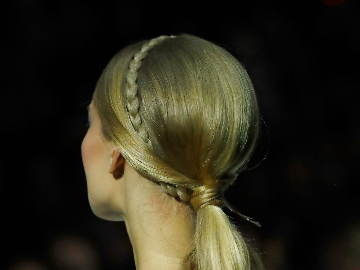 Ash Blonde Visual Idea Ash Blonde Visual Idea β Easy Winter Hairstyles