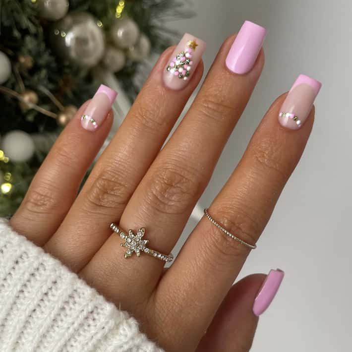Visual Idea Visual Idea β Christmas Square Nails 2026