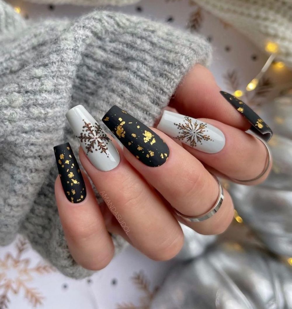 Matte Black Gold Foil Coffin Nails — Winter Nail Art