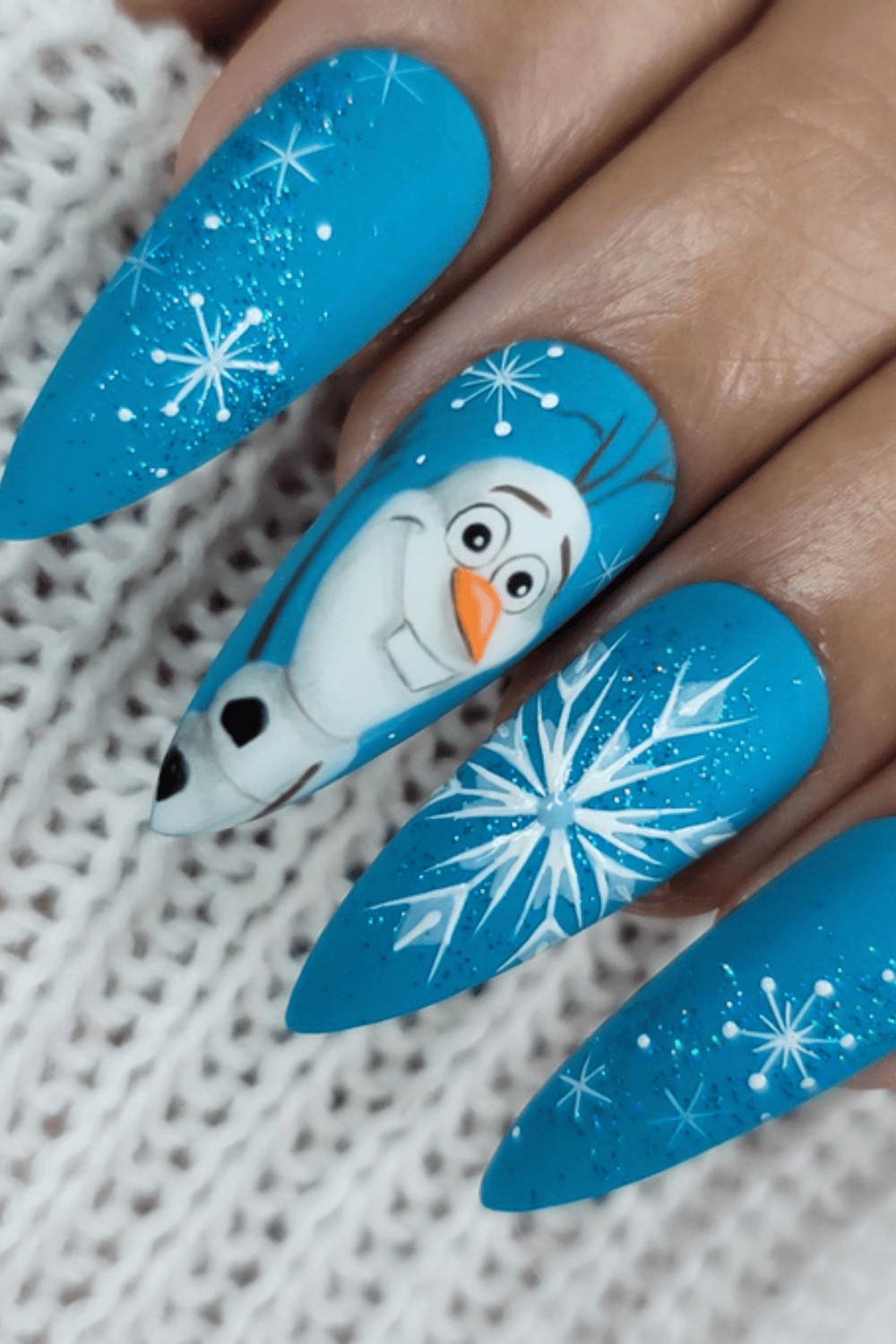 Visual Idea β Long Winter Birthday Nails