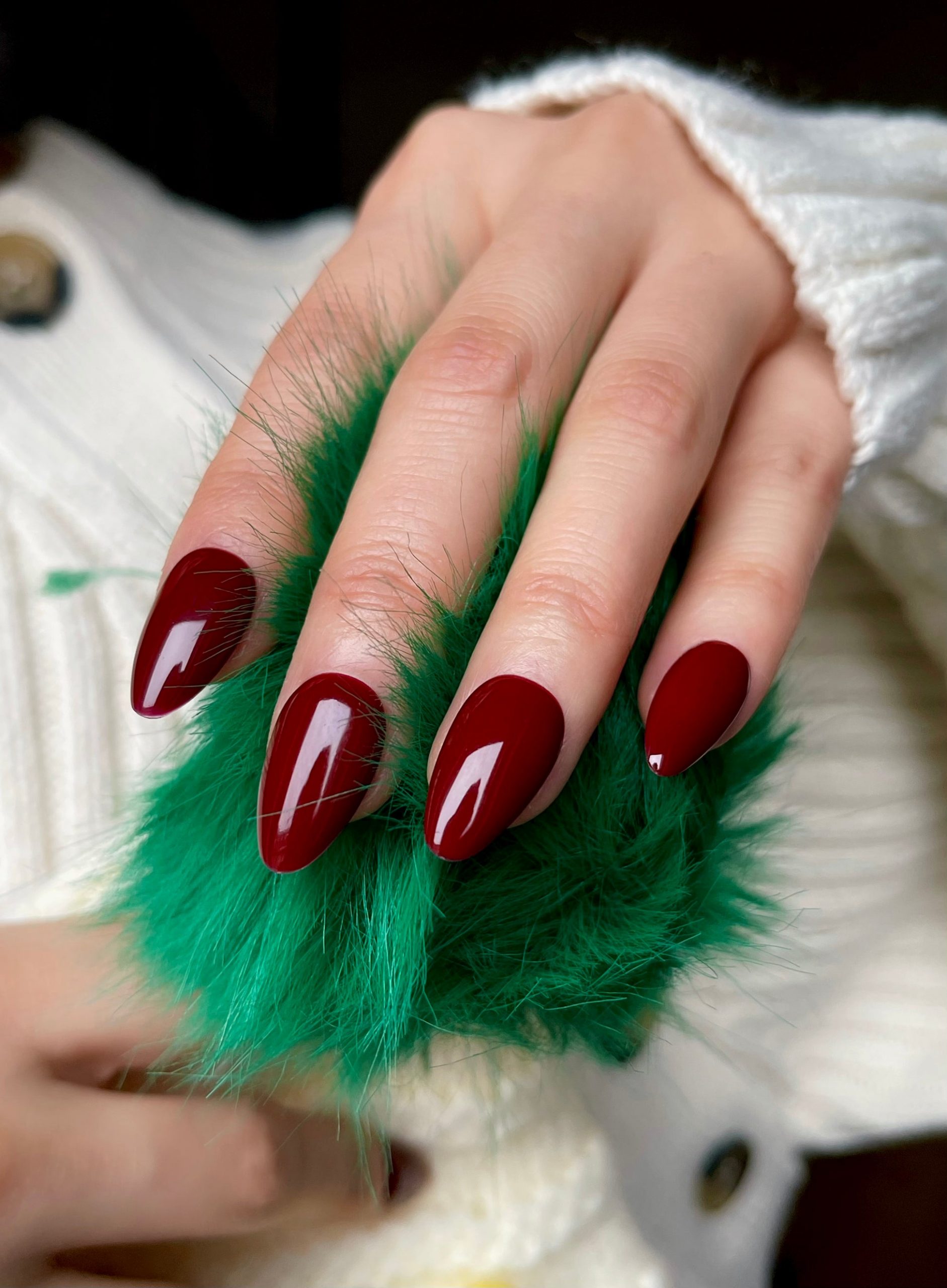 Burgundy Almond Nails with Festive Green Accent Burgundy Almond Nails with Festive Green Accent β Burgundy Christmas Nails 2026
