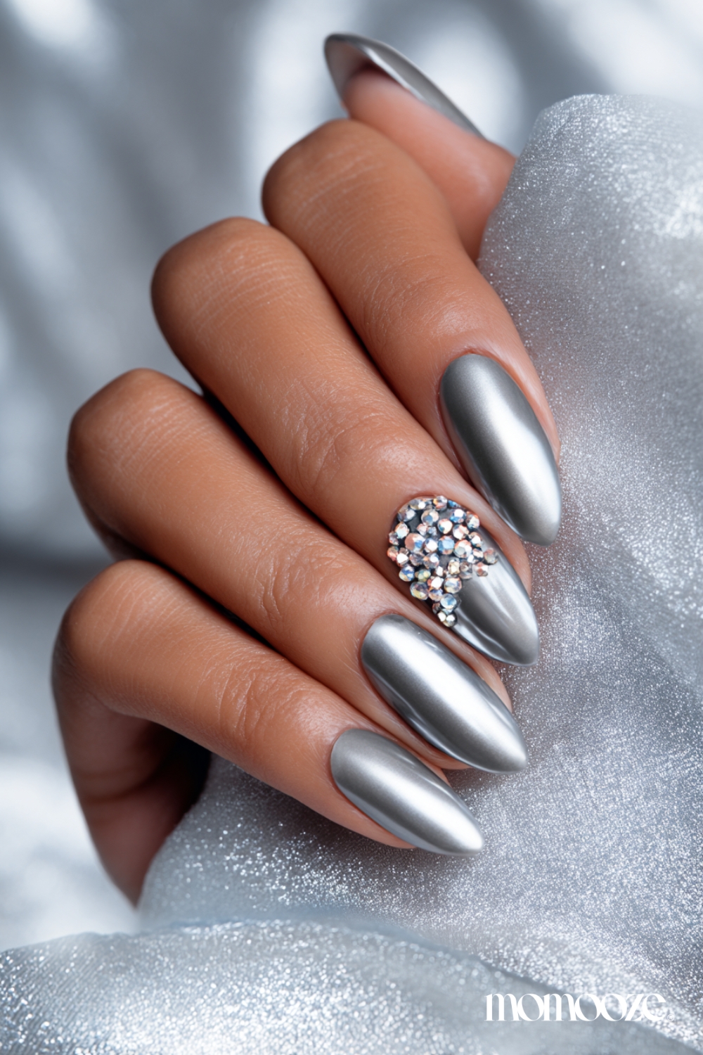Chrome Visual Idea Chrome Visual Idea β Winter Nail Colors for Women Over 40