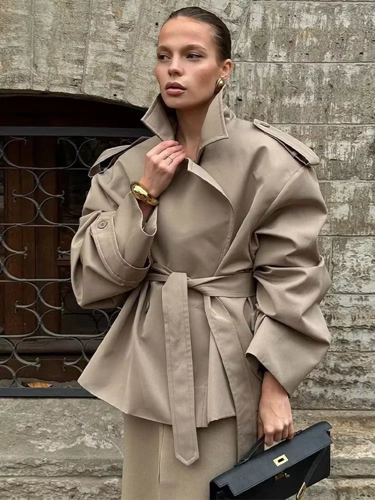 Beige Oversized Trench Coat with Matching Trousers Beige Oversized Trench Coat with Matching Trousers β Winter to Spring Transition Outfits